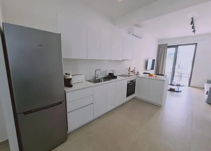 Anemone 20 بيت للعطل *