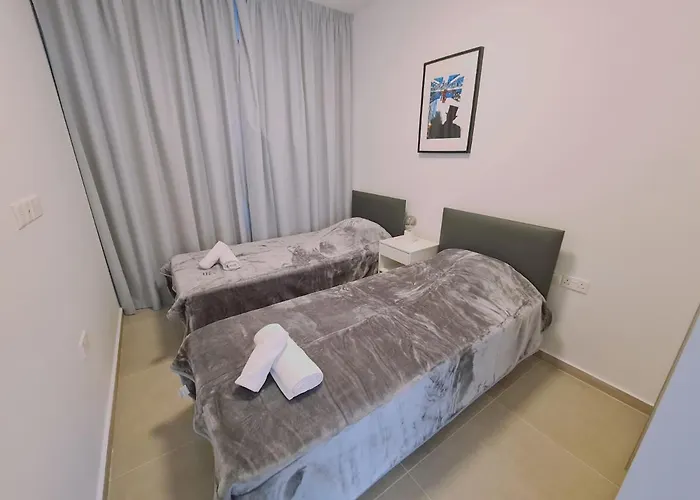 Anemone 20 * Protaras